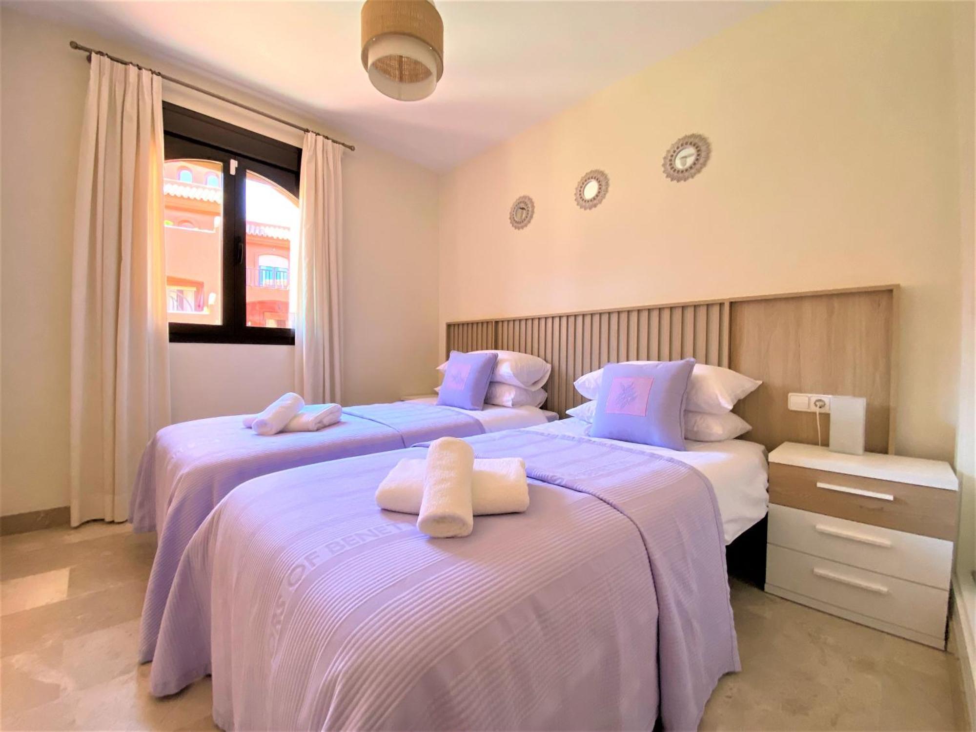 Sea View Penthouse Apartment With Hot Tub - Casa Bella Vista, Buenas Noches , Estepona Luaran gambar